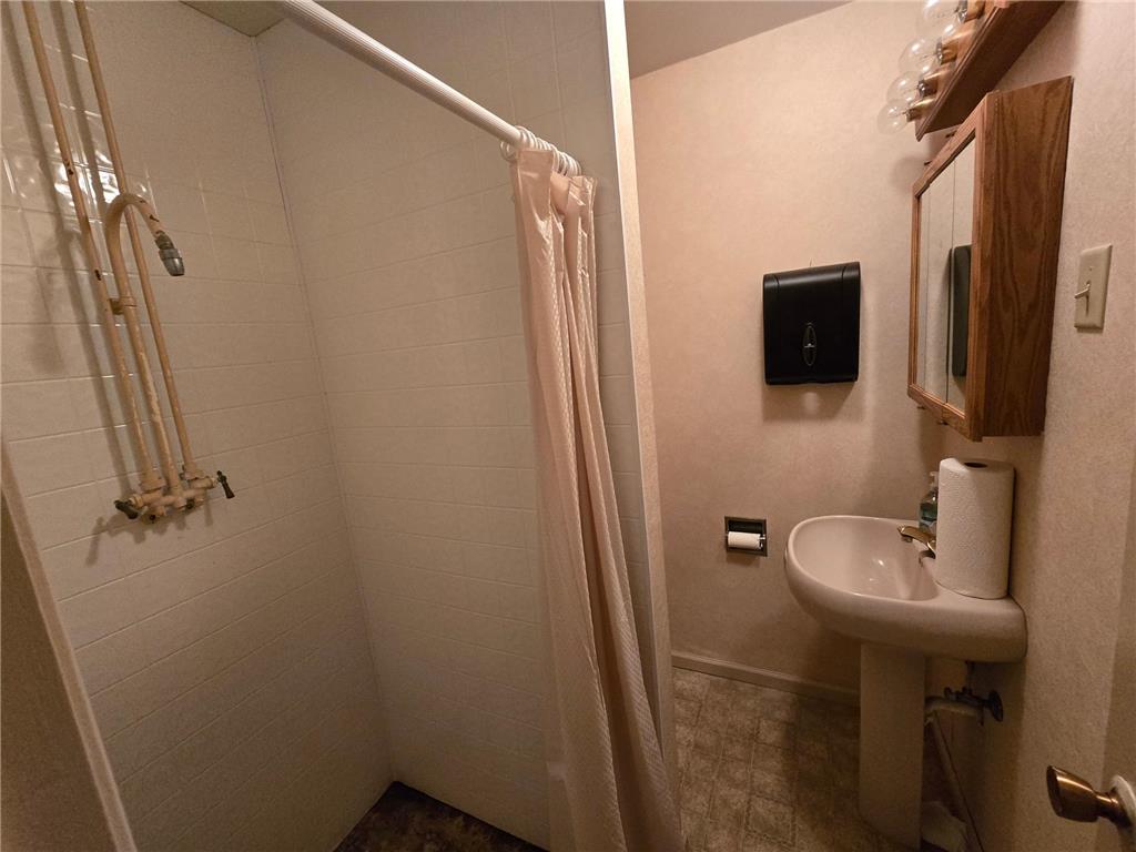 710 4th Street SE Pipestone MN 56164 7032635 image19