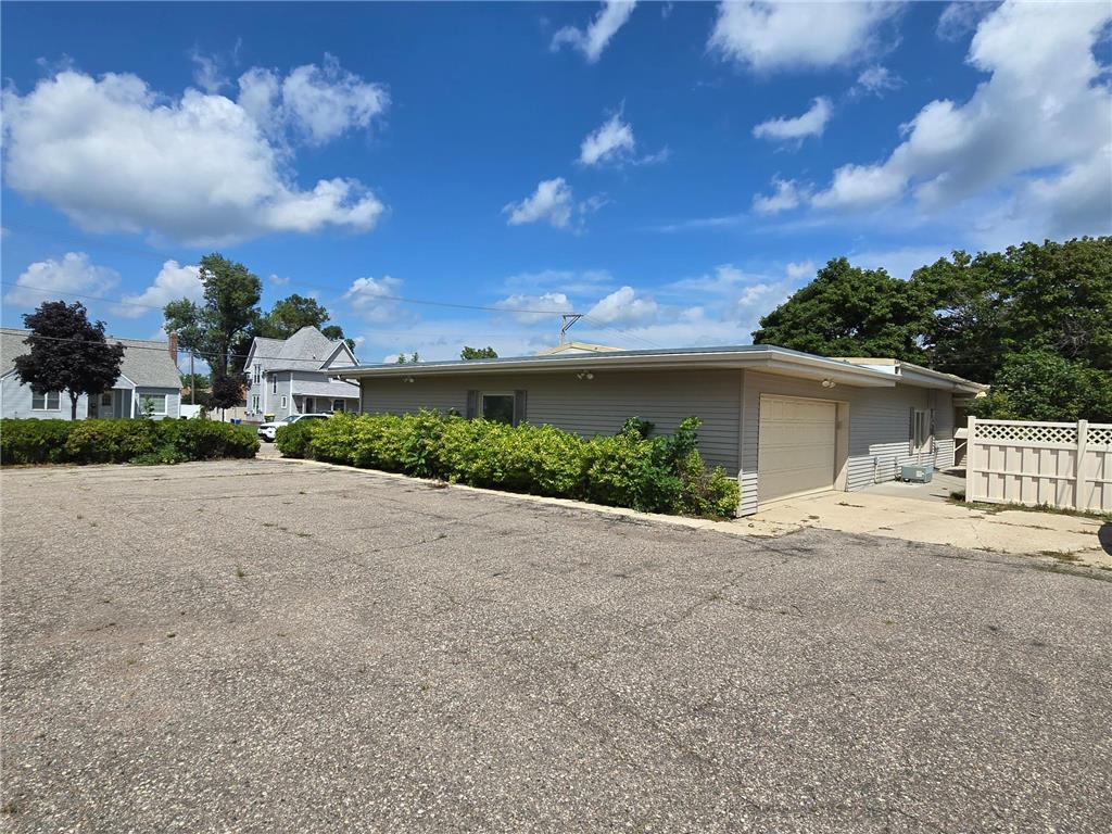 710 4th Street SE Pipestone MN 56164 7032635 image23