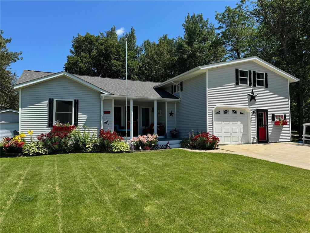 710 6th Avenue NE Roseau MN 56751 6572507 image1