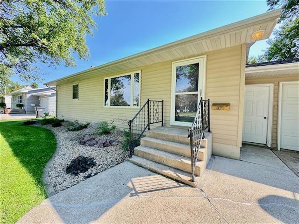 710 6th Street S Breckenridge MN 56520 6778277 image2