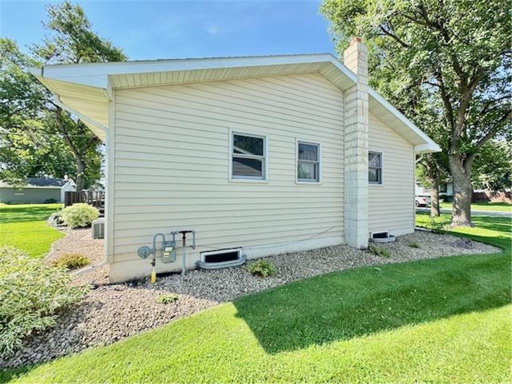 710 6th Street S Breckenridge MN 56520 6778277 image46