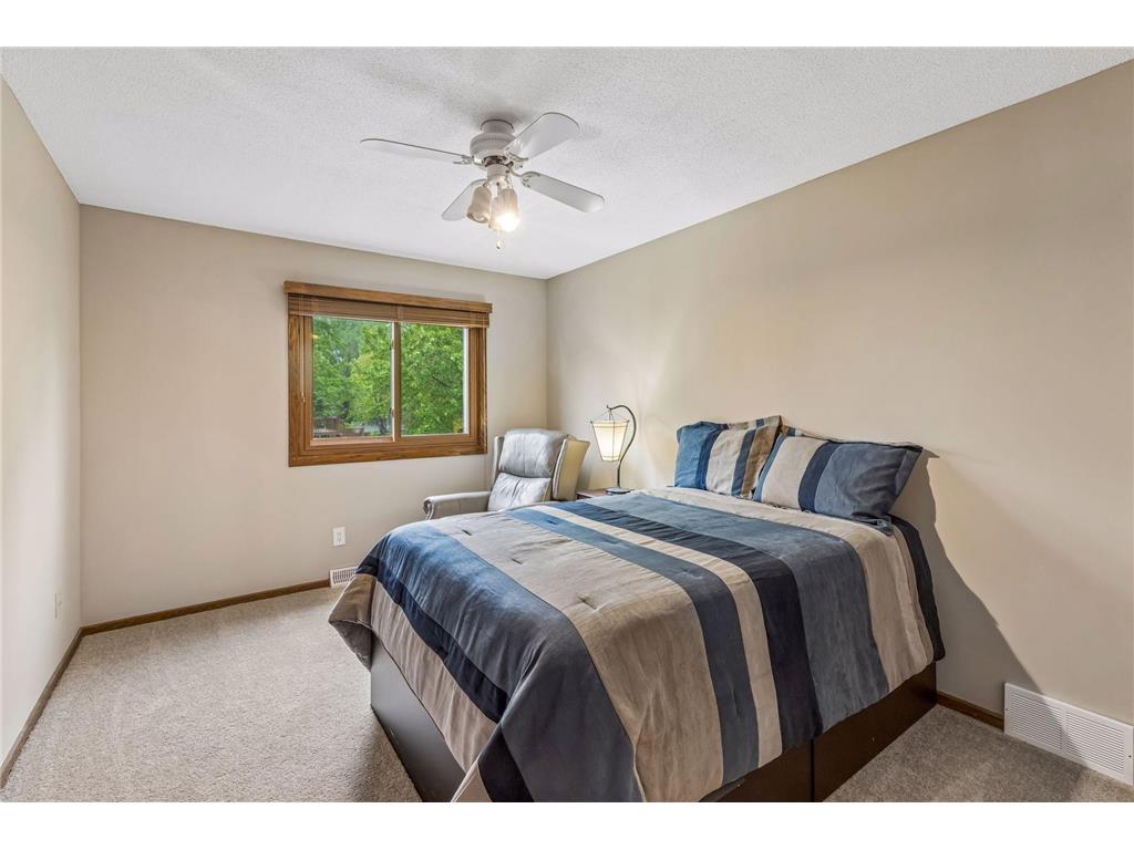 710 Clearbrook Lane Vadnais Heights MN 55127 7067377 image24