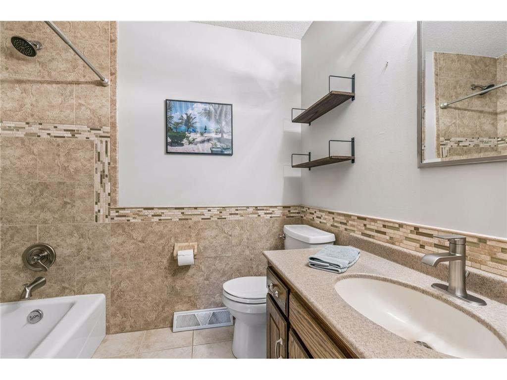 710 Clearbrook Lane Vadnais Heights MN 55127 7067377 image27