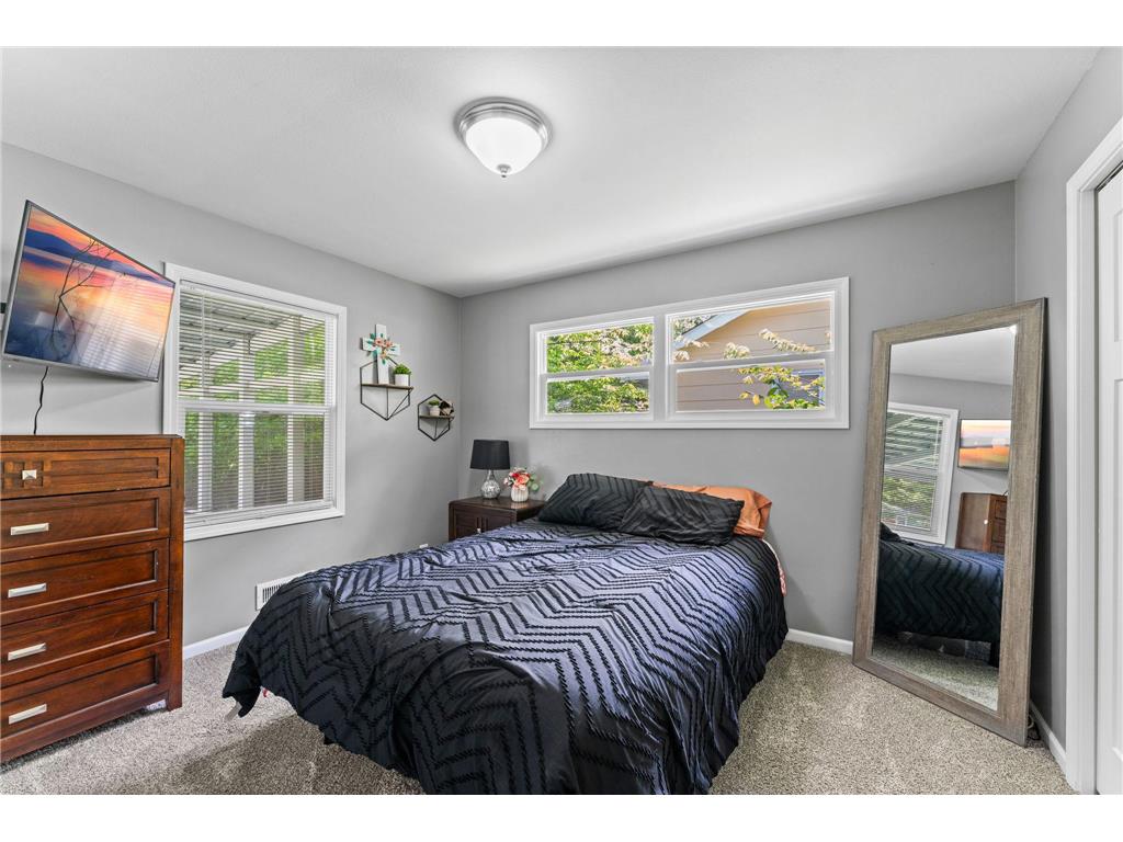 710 Cypress Street S Cambridge MN 55008 7060813 image29