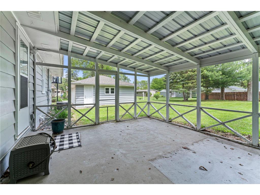 710 Cypress Street S Cambridge MN 55008 7060813 image48