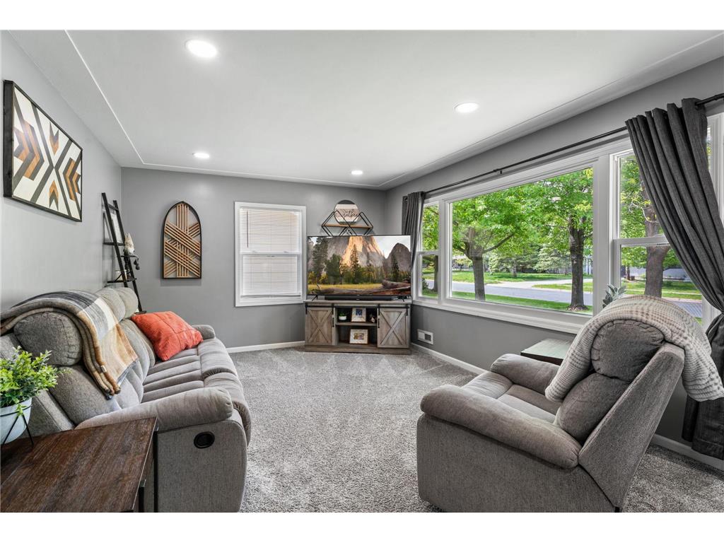 710 Cypress Street S Cambridge MN 55008 7060813 image5