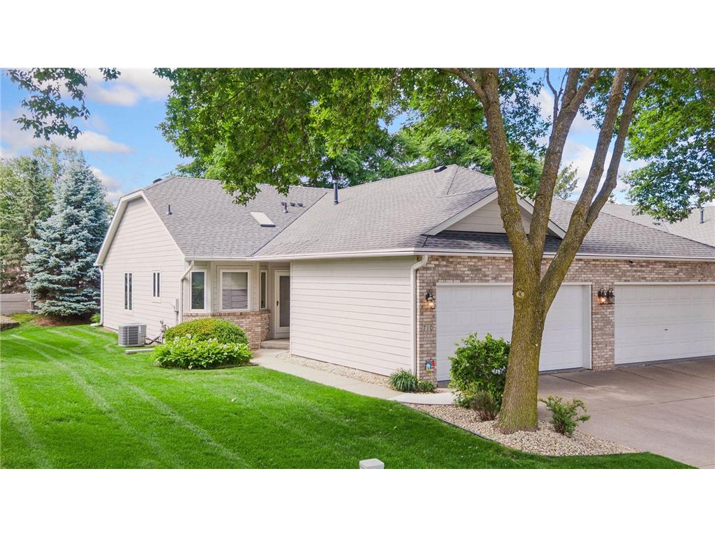 710 Emerald Ridge Roseville MN 55113 7090582 image1
