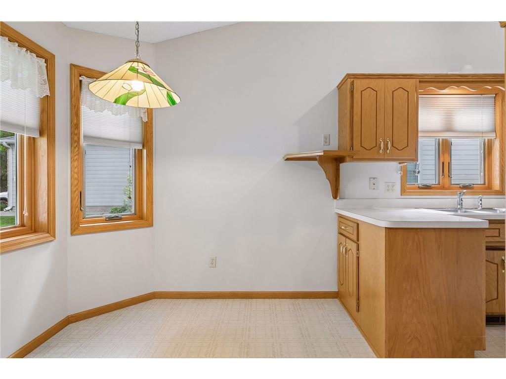 710 Emerald Ridge Roseville MN 55113 7090582 image14