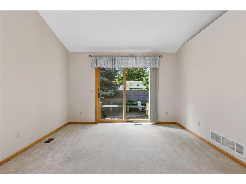 710 Emerald Ridge Roseville MN 55113 7090582 image25