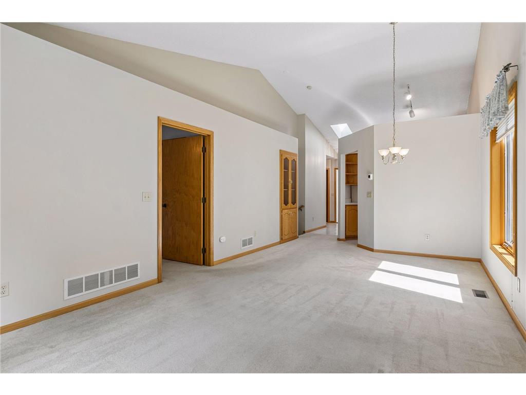 710 Emerald Ridge Roseville MN 55113 7090582 image26