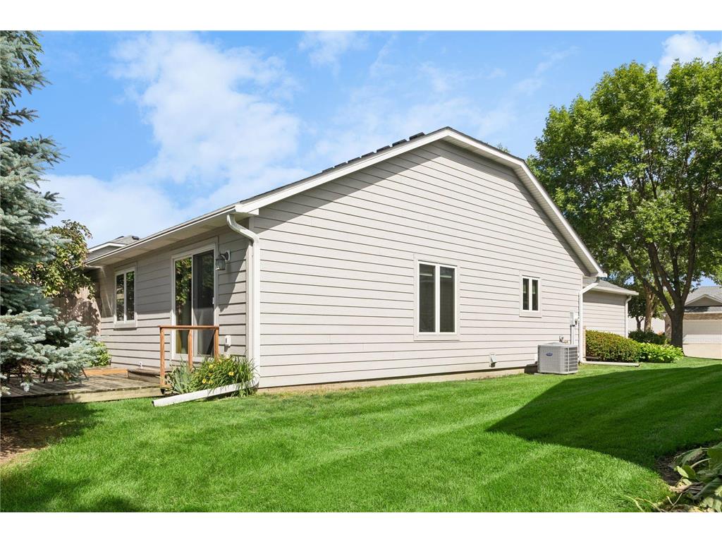 710 Emerald Ridge Roseville MN 55113 7090582 image46