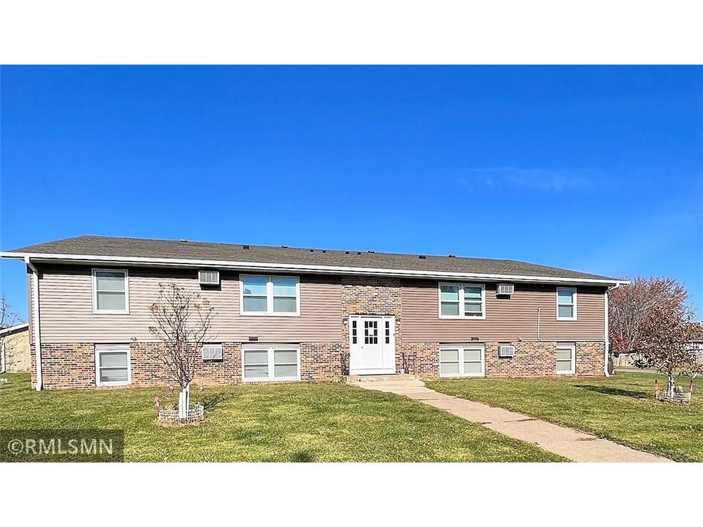 710 Hillcrest Street #3 Baldwin WI 54002 6566500 image1