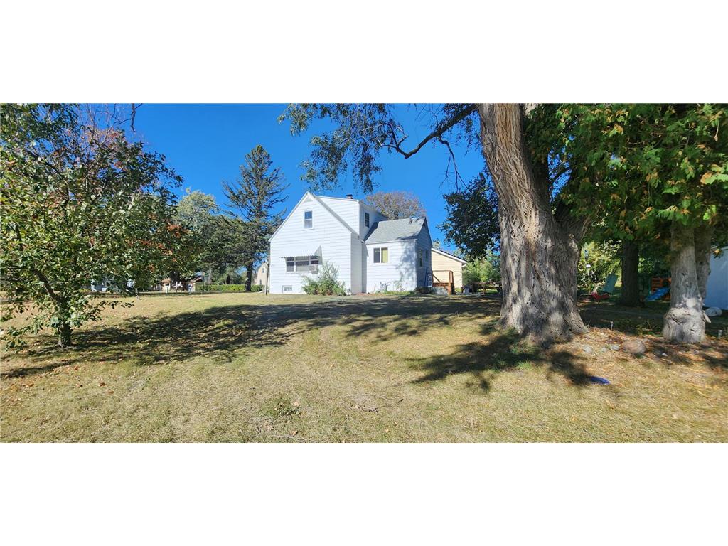 710 Johnson Street Henning MN 56551 7002832 image3