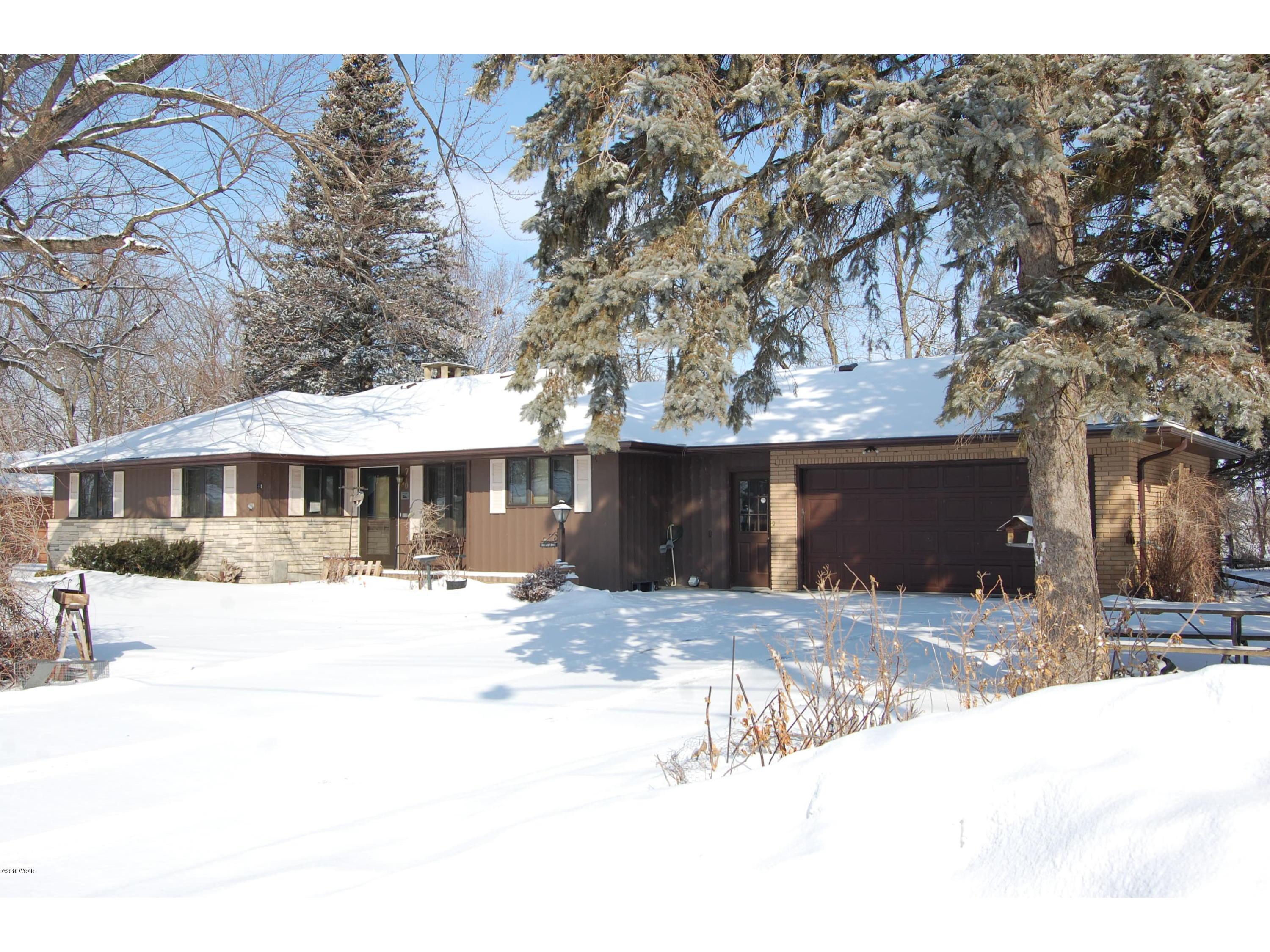 710 Lloyd Lane, Fulda, MN, 56131 MLS 5190092 Edina Realty