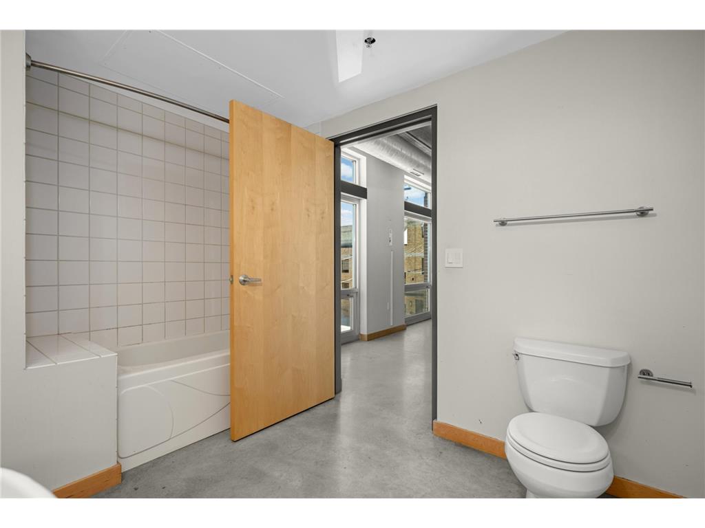 710 N 4th Street #E213 Minneapolis MN 55401 7074905 image15