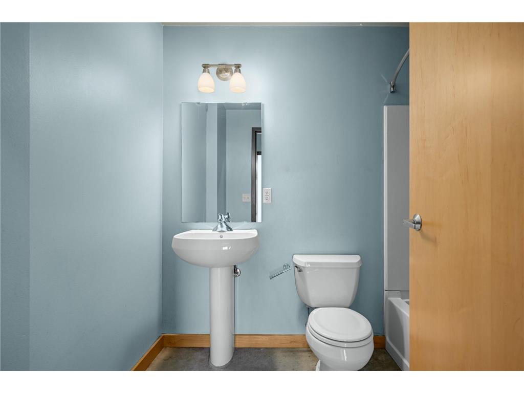 710 N 4th Street #E213 Minneapolis MN 55401 7074905 image18