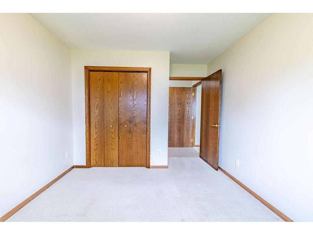 710 S 10th Street Bird Island MN 55310 7087989 image17