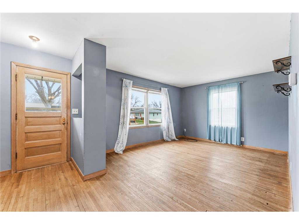 710 S 3rd Avenue Albert Lea MN 56007 7050423 image12