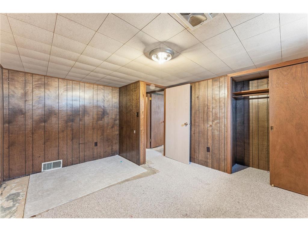 710 S 3rd Avenue Albert Lea MN 56007 7050423 image18