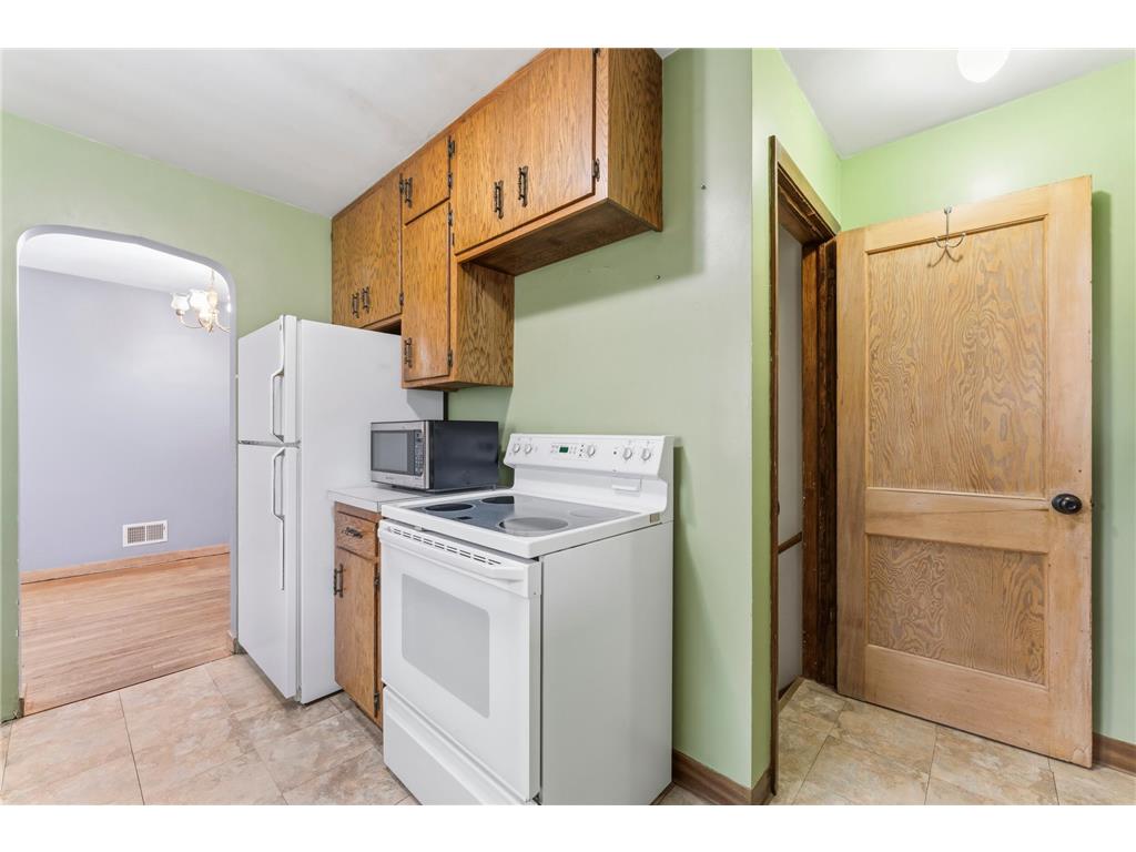 710 S 3rd Avenue Albert Lea MN 56007 7050423 image7