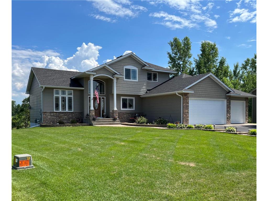 710 S Rush Creek Lane, Rush City, MN, 55069 MLS 7297155 Edina Realty