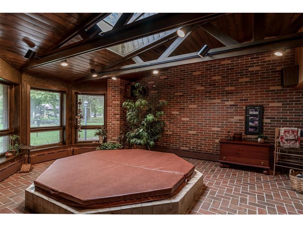 710 Summit Avenue New Ulm MN 56073 7078154 image33