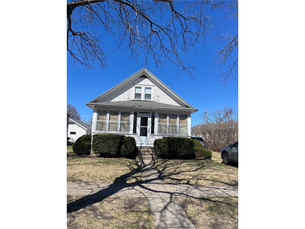 710 W 5th Street Winona MN 55987 6722429 image1