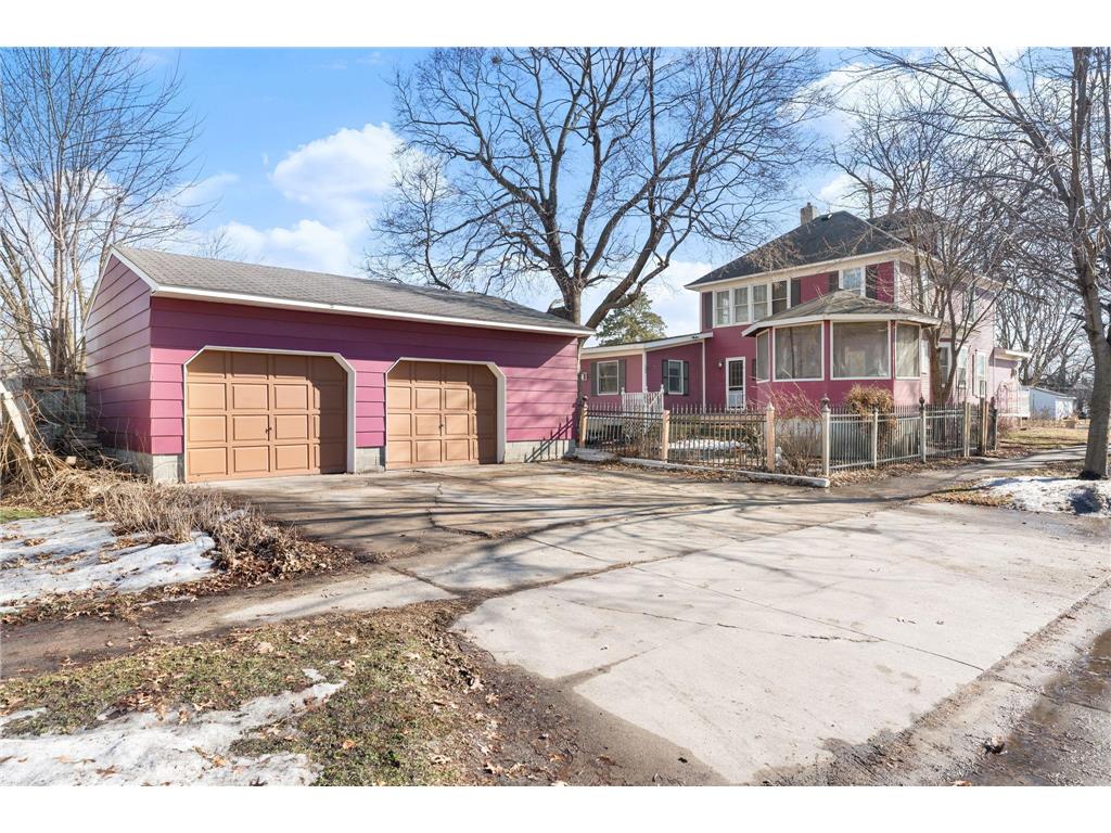 710 W Oakland Avenue Austin MN 55912 7013516 image24