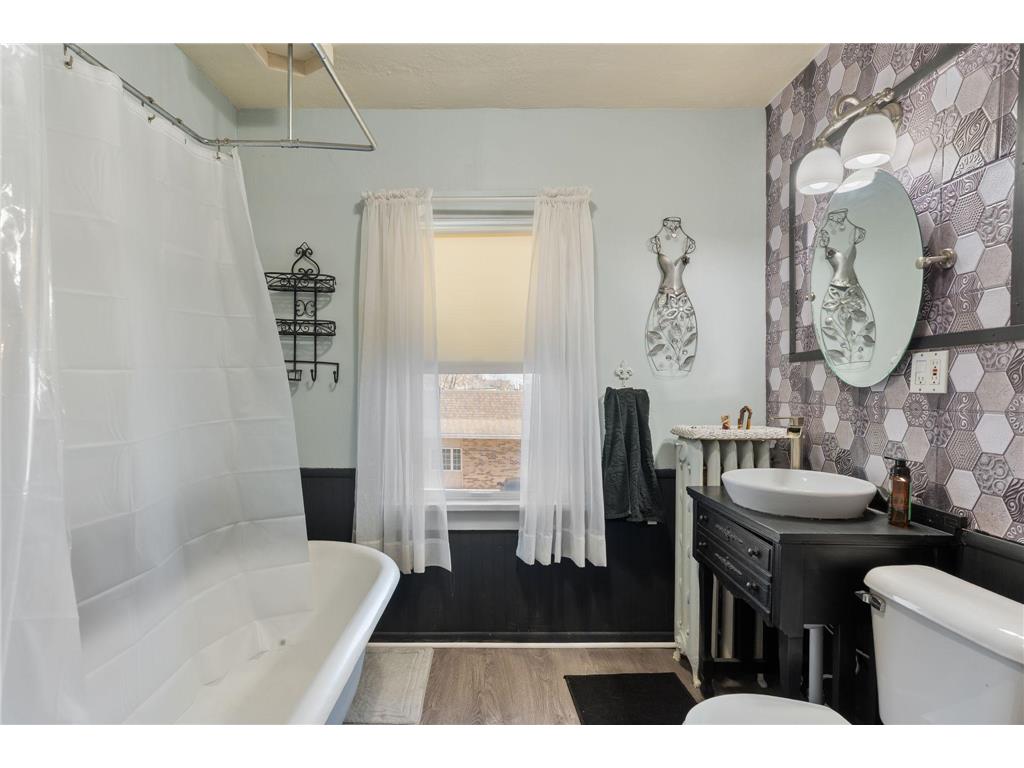 710 W Oakland Avenue Austin MN 55912 7013516 image35