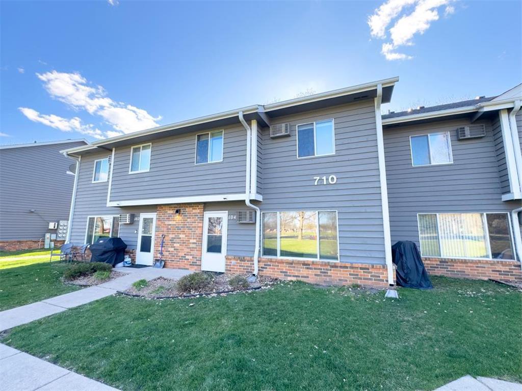 710 West Village Road #104 Chanhassen MN 55317 7047278 image1