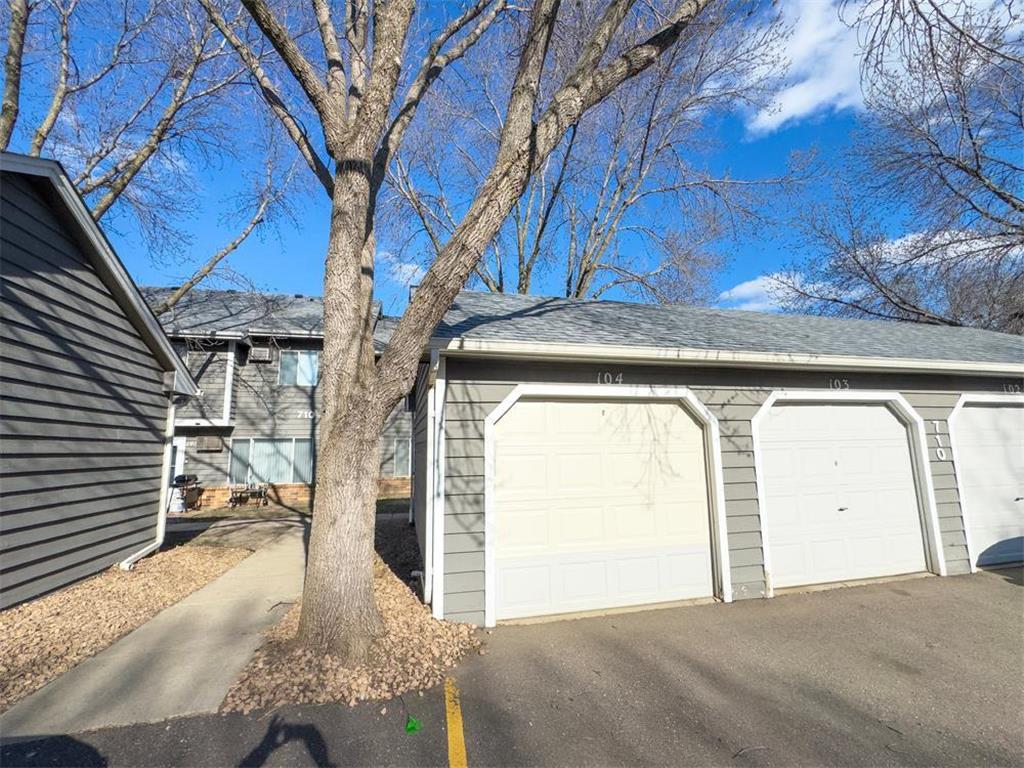 710 West Village Road #104 Chanhassen MN 55317 7047278 image11