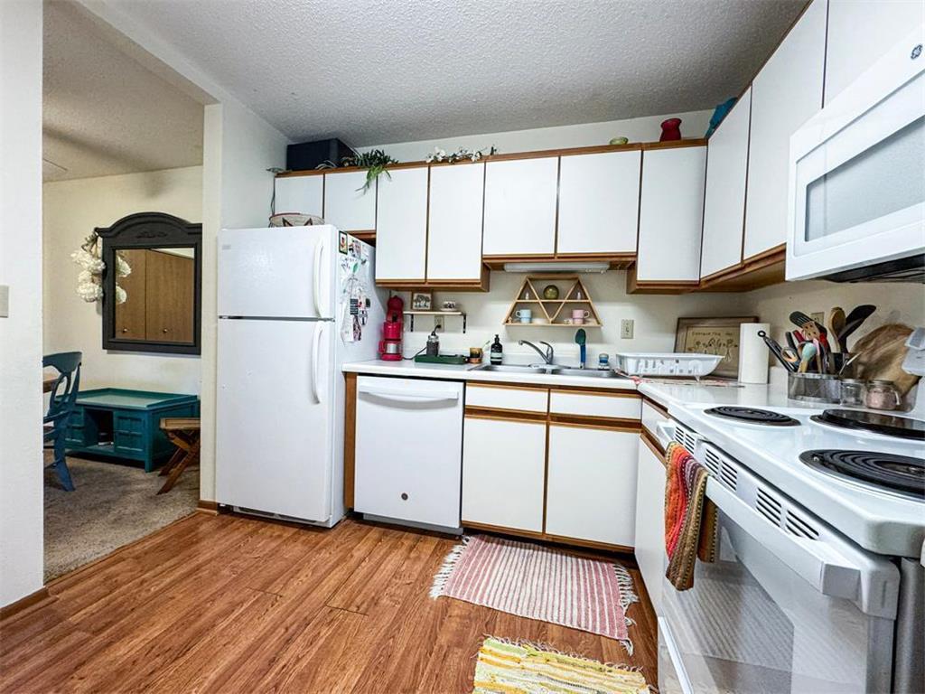 710 West Village Road #104 Chanhassen MN 55317 7047278 image5