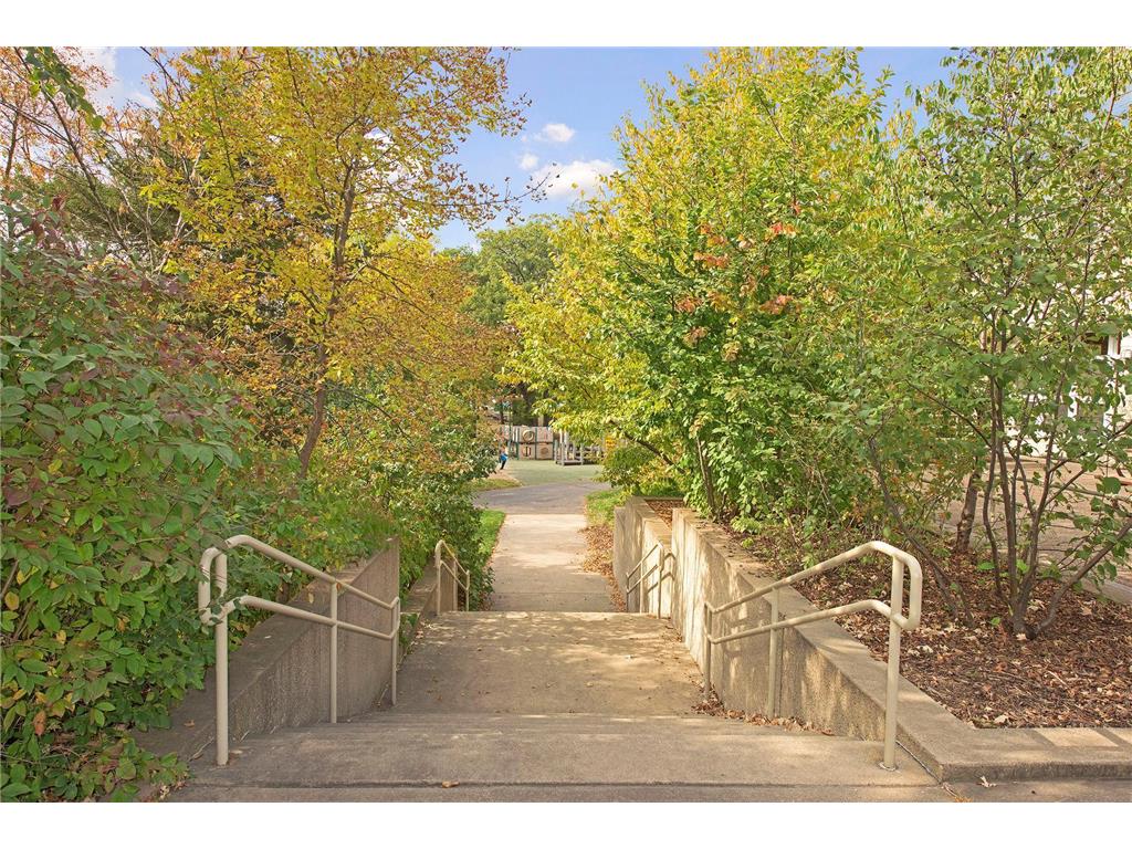 7100 Highland Court Eden Prairie MN 55346 7031112 image101