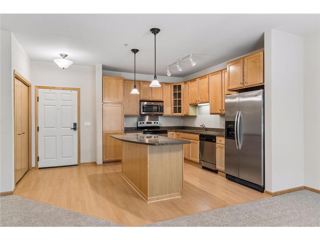 7100 Metro Boulevard #104 Edina MN 55439 - Nine Mile Creek 7070055 image12