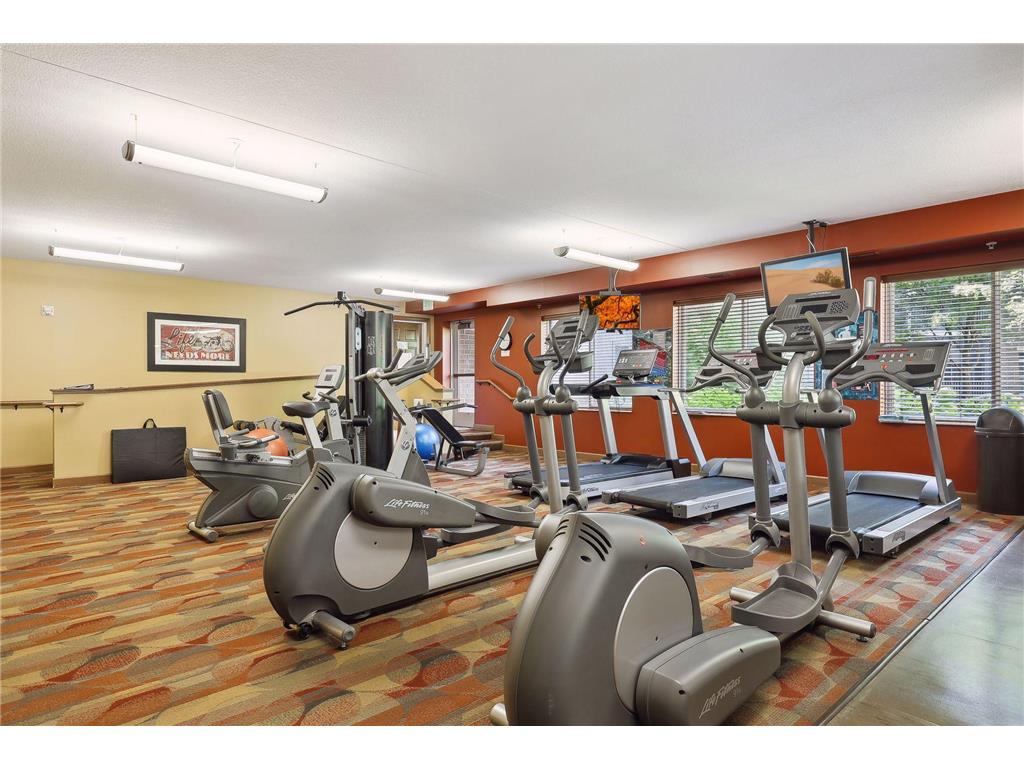 7100 Metro Boulevard #104 Edina MN 55439 - Nine Mile Creek 7070055 image48