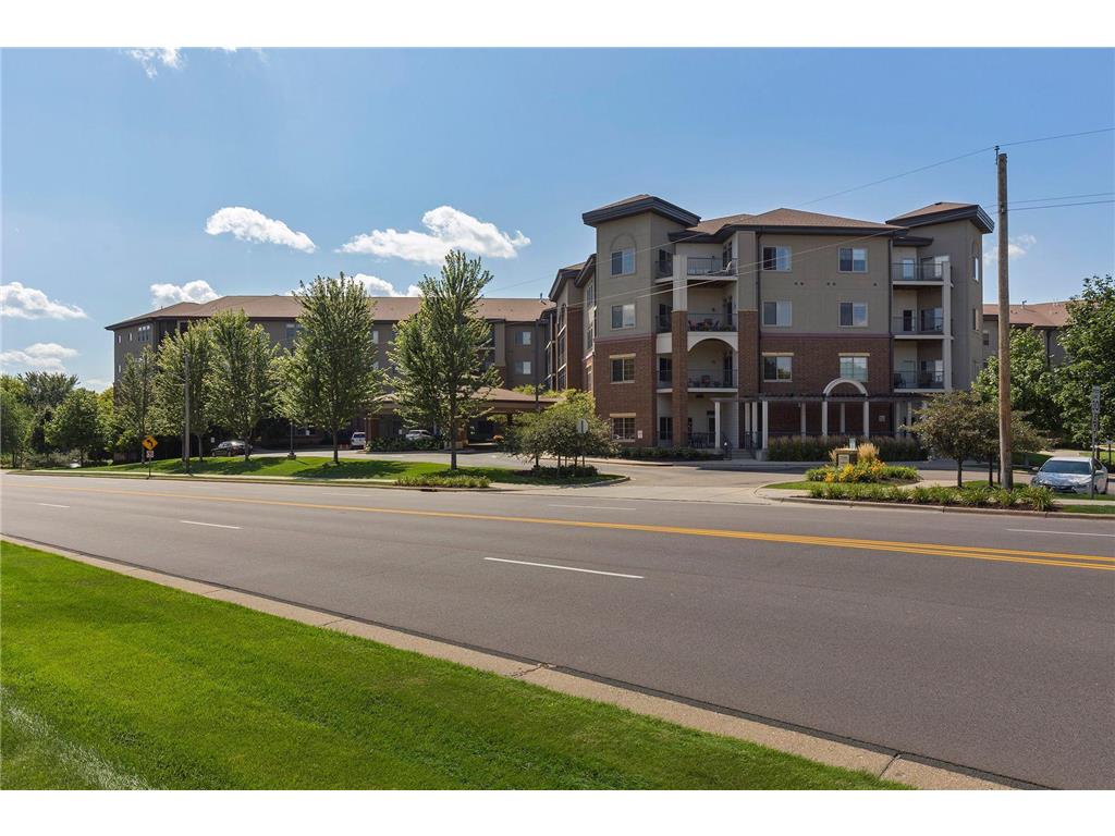 7100 Metro Boulevard #107 Edina MN 55439 - Nine Mile Creek 6456089 image1