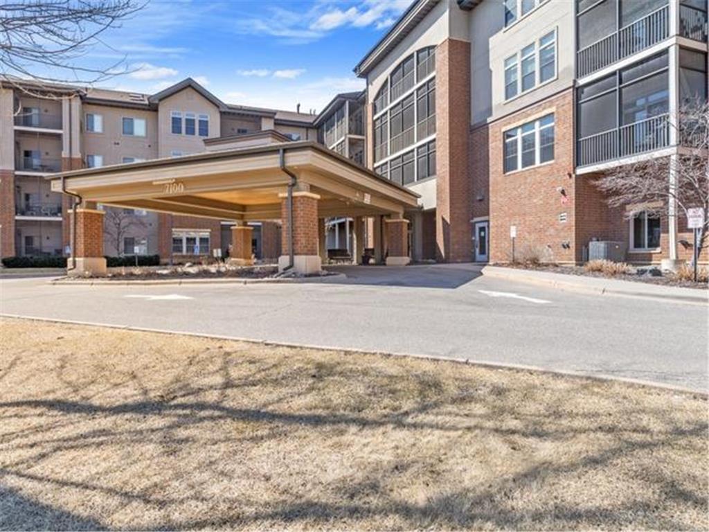 7100 Metro Boulevard #203 Edina MN 55439 6687213 image1