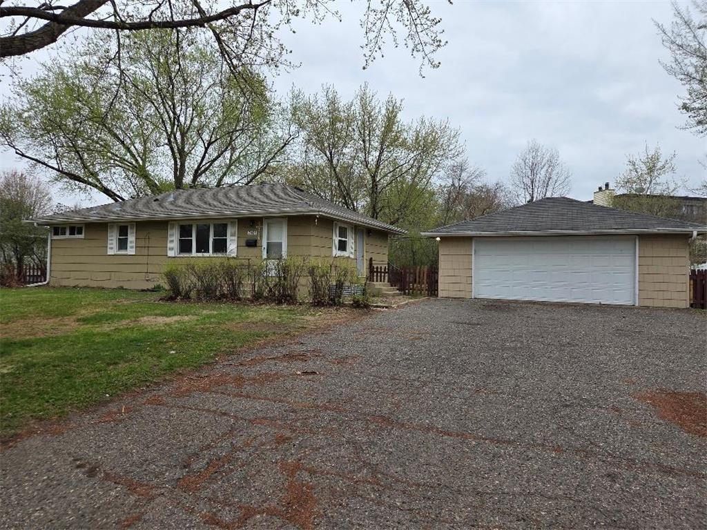 7101 Hartkopf Lane Brooklyn Park MN 55428 7061985 image1
