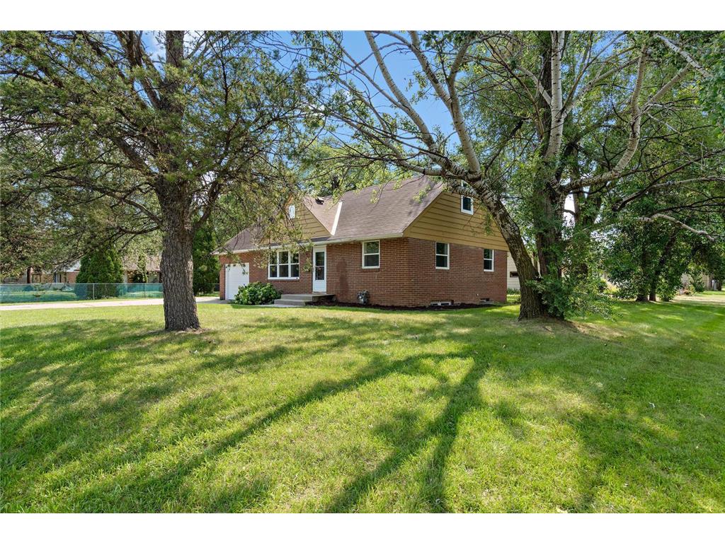 7101 Lombardy Lane, New Hope, MN, 55428 MLS 7330570 Edina Realty