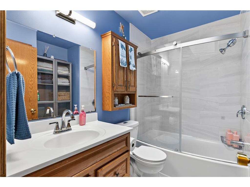7101 Setzler Parkway Brooklyn Park MN 55445 7103946 image15