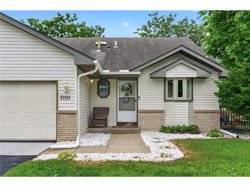 7101 Setzler Parkway Brooklyn Park MN 55445 7103946 image2