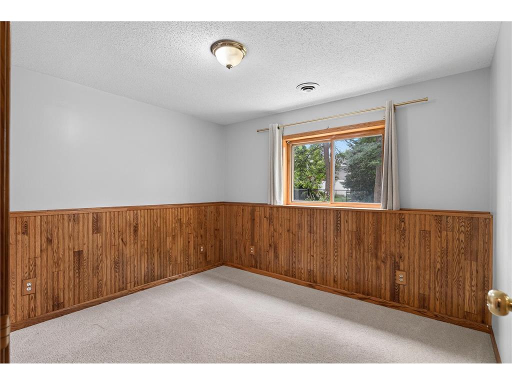 7101 Setzler Parkway Brooklyn Park MN 55445 7103946 image20
