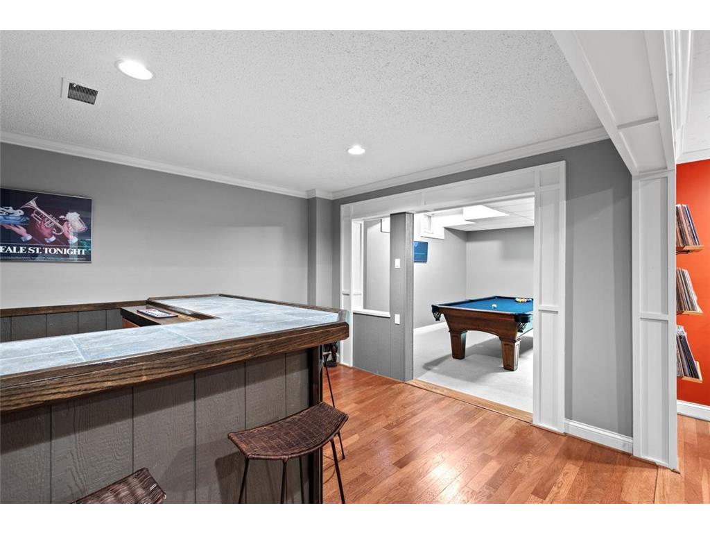 7104 Lanham Lane, Edina, MN, 55439 MLS 6527165 Edina Realty