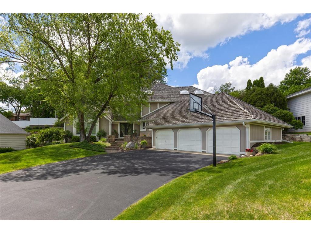 7104 Lanham Lane, Edina, MN, 55439 MLS 6527165 Edina Realty