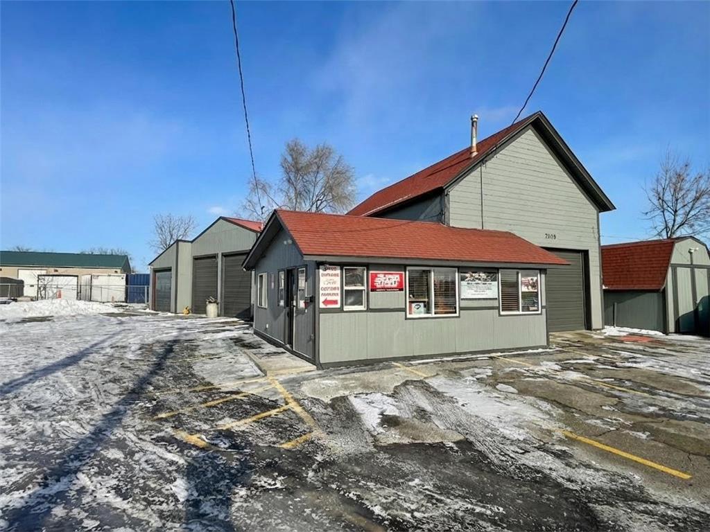 7105 Highway 10 NW Ramsey MN 55303 7038441 image1
