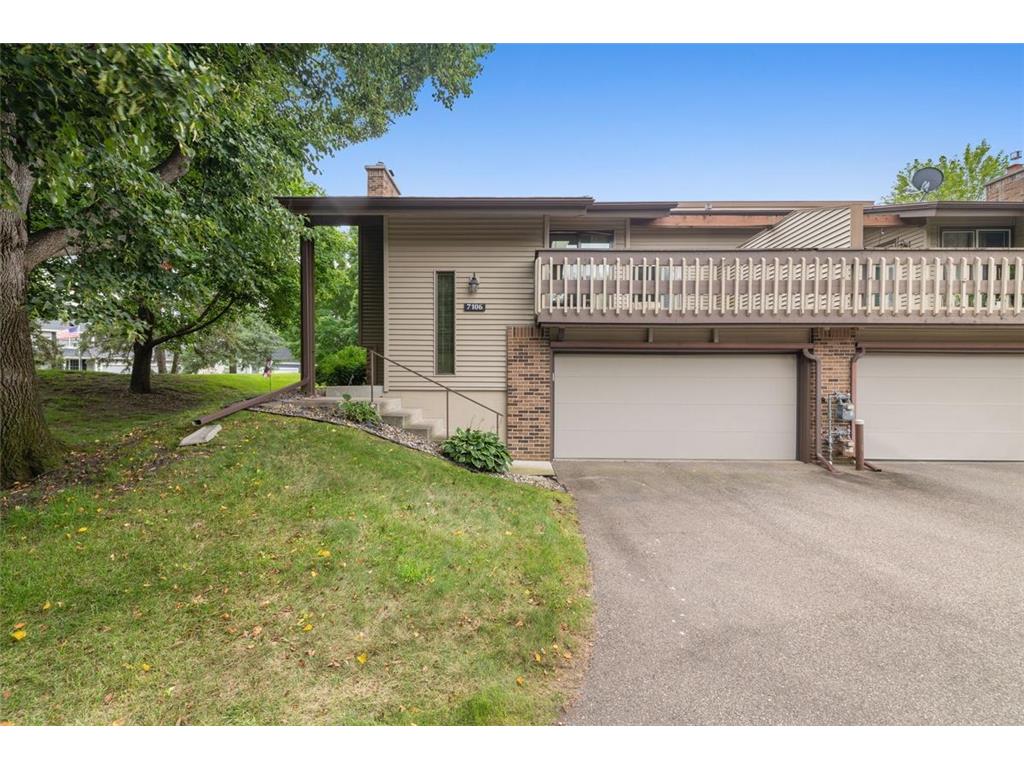 7106 113th Street W Bloomington MN 55438 6770864 image1