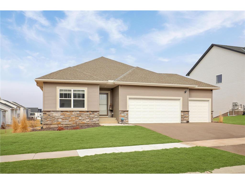 7107 184th Street W Lakeville MN 55044 7032277 image1