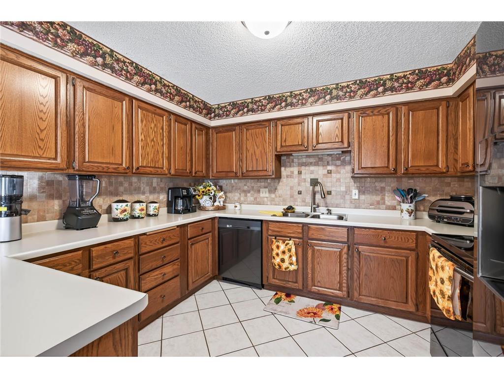 7107 Robinwood Bay Woodbury MN 55125 6813660 image12