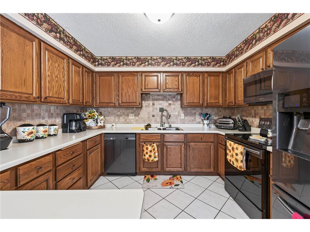 7107 Robinwood Bay Woodbury MN 55125 6813660 image13