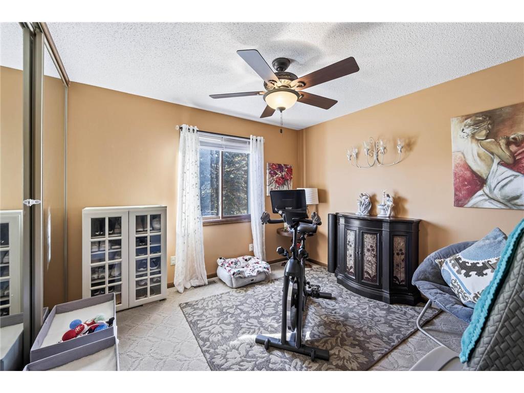 7107 Robinwood Bay Woodbury MN 55125 6813660 image19